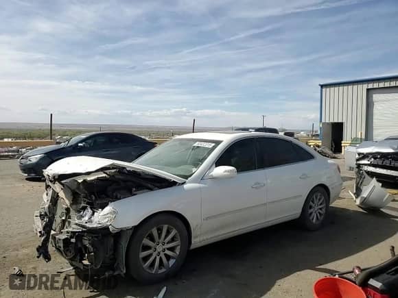 2009 Hyundai Azera Limited с VIN KMHFC46F29A357686, выставлен на аукционе Copart как лот 50432315 с пробегом 48 602 миль миль и Списание • Salvage title. История ставок и продаж доступна на DreamBid. Изображение 11.