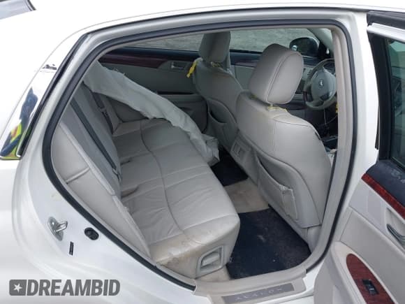 ✅ 2011 Toyota Avalon • VIN: 4T1BK3DB6BU381778 • Лот: 43579926. Опубликован ранее на IAAI с пробегом 60 916 миль. Бесплатный доступ к архиву аукционных продаж из США и подробный отчёт об истории автомобиля на DreamBid. Изображение 8.