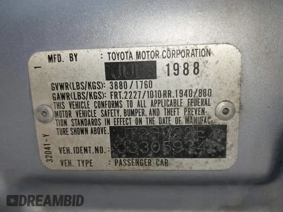 ✅ 1988 Toyota Camry LE • VIN: JT2SV22EXJ3305934 • Lot: 42737343. Wystawiony na IAAI z przebiegiem 256 096 mil. Bezpłatny archiwum sprzedaży aukcyjnych z USA i szczegółowy raport historii pojazdu na DreamBid. Zdjęcie 9.
