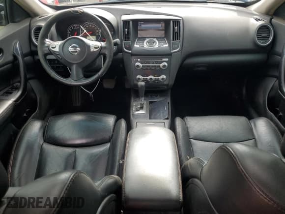 ✅ 2014 Nissan Maxima SV • VIN: 1N4AA5AP1EC478675 • Лот: 87468335. Опубликован ранее на Copart с пробегом 144 738 миль. Бесплатный доступ к архиву аукционных продаж из США и подробный отчёт об истории автомобиля на DreamBid. Изображение 8.