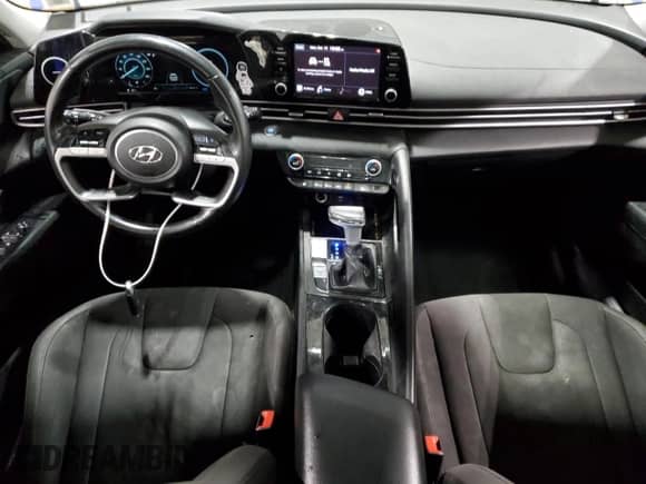 2021 Hyundai Elantra SEL с VIN KMHLN4AG6MU101474, выставлен на аукционе Copart как лот 86321755 с пробегом 106 060 миль миль и Списание • Salvage title. История ставок и продаж доступна на DreamBid. Изображение 8.