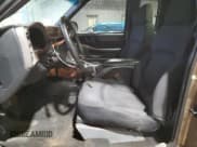 ✅ 2003 Chevrolet S-10 LS • VIN: 1GCDT19X938214036 • Лот: 84803234. Опубликован ранее на Copart с пробегом 208 889 миль. Бесплатный доступ к архиву аукционных продаж из США и подробный отчёт об истории автомобиля на DreamBid. Изображение 7.