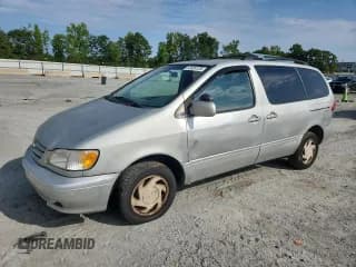 ✅ 2003 Toyota Sienna LE • VIN: 4T3ZF13C13U553659 • Лот: 63928135. Опубликован ранее на Copart с пробегом 153 707 миль. Бесплатный доступ к архиву аукционных продаж из США и подробный отчёт об истории автомобиля на DreamBid. Изображение 1.
