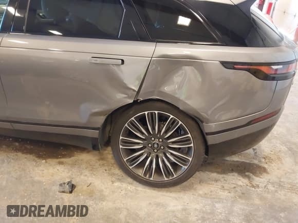 ✅ 2023 Land Rover Range Rover Velar R-Dynamic S • VIN: SALYT2EU3PA353170 • Лот: 43391986. Опубликован ранее на IAAI с пробегом 18 623 миль. Бесплатный доступ к архиву аукционных продаж из США и подробный отчёт об истории автомобиля на DreamBid. Изображение 6.