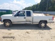 ✅ 1998 Chevrolet Silverado 1500 • VIN: 1GCEK19R1WR103438 • Lot: 43219836. Listed on IAAI with 98,590 mi. Free auction sales archive from the USA and detailed vehicle history report at DreamBid. Image 6.
