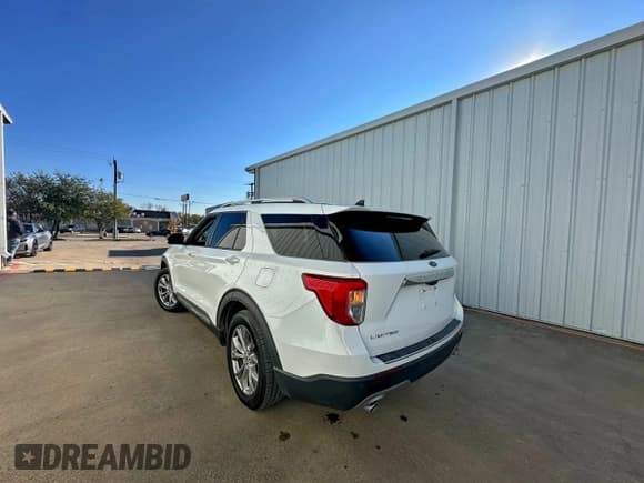 ✅ 2021 Ford Explorer Limited • VIN: 1FMSK7FH0MGA85648 • Лот: 95577965. Опубликован ранее на Copart с пробегом 119 546 миль. Бесплатный доступ к архиву аукционных продаж из США и подробный отчёт об истории автомобиля на DreamBid. Изображение 3.