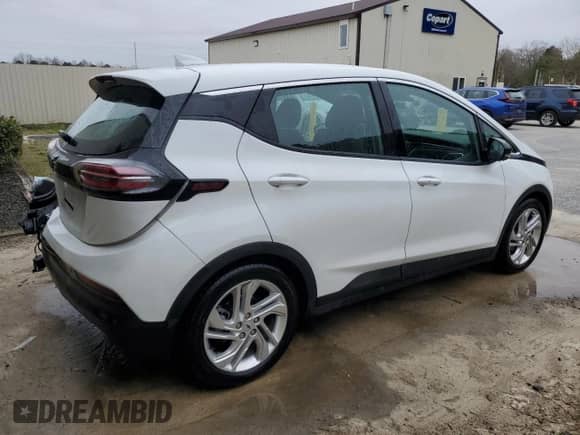 2023 Chevrolet Bolt EV 1LT z VIN 1G1FW6S02P4174978, wystawiony jako Copart lot #48132164 z przebiegiem 7 453 mil mil oraz . Historia ofert i sprzedaży dostępna na DreamBid. Obrazek 3.