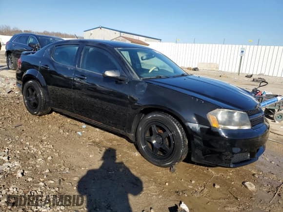 ✅ 2014 Dodge Avenger SE • VIN: 1C3CDZAG3EN129267 • Лот: 84464684. Опубликован ранее на Copart с пробегом 132 333 миль. Бесплатный доступ к архиву аукционных продаж из США и подробный отчёт об истории автомобиля на DreamBid. Изображение 4.