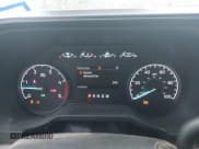 ✅ 2024 Ford F-250 XL • VIN: 1FT7W2BT2REE01002 • Lot: 43105733. Wystawiony na IAAI z przebiegiem 62 496 mil. Bezpłatny archiwum sprzedaży aukcyjnych z USA i szczegółowy raport historii pojazdu na DreamBid. Zdjęcie 7.