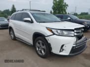 ✅ 2018 Toyota Highlander Limited • VIN: 5TDDZRFHXJS863282 • Lot: 42917706. Wystawiony na IAAI z przebiegiem 171 205 mil. Bezpłatny archiwum sprzedaży aukcyjnych z USA i szczegółowy raport historii pojazdu na DreamBid. Zdjęcie 1.