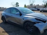 ✅ 2025 Tesla Model Y Performance • VIN: 7SAYGDEF7SF261071 • Lot: 42738857. Listed on IAAI with 7,305 mi. Free auction sales archive from the USA and detailed vehicle history report at DreamBid. Image 14.