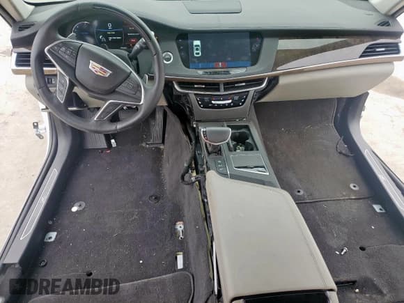 ✅ 2018 Cadillac CT6 Premium Luxury AWD • VIN: 1G6KG5RS7JU152523 • Lot: 58017965. Wystawiony na Copart z przebiegiem 33 827 mil. Bezpłatny archiwum sprzedaży aukcyjnych z USA i szczegółowy raport historii pojazdu na DreamBid. Zdjęcie 8.