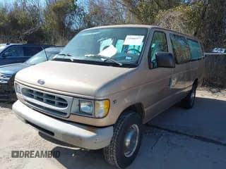 ✅ 1998 Ford Econoline Wagon XL • VIN: 1FBSS31L5WHB69202 • Лот: 41666477. Опубликован ранее на IAAI с пробегом Не указан. Бесплатный доступ к архиву аукционных продаж из США и подробный отчёт об истории автомобиля на DreamBid. Изображение 2.