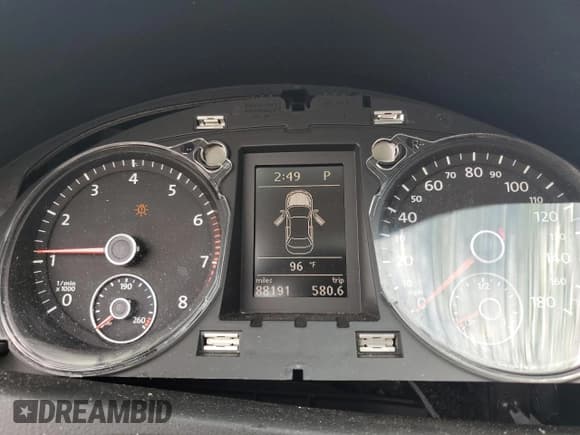 ✅ 2011 Volkswagen CC Lux • VIN: WVWHN7ANXBE723867 • Лот: 65151885. Опубликован ранее на Copart с пробегом 88 191 миль. Бесплатный доступ к архиву аукционных продаж из США и подробный отчёт об истории автомобиля на DreamBid. Изображение 9.