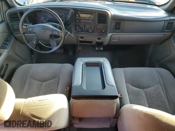 ✅ 2006 Chevrolet Avalanche Z66 • VIN: 3GNEC12Z86G154031 • Lot: 70955375. Listed on Copart with 177,730 mi. Free auction sales archive from the USA and detailed vehicle history report at DreamBid. Image 8.