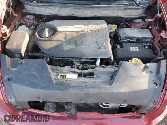 ✅ 2017 Jeep Cherokee Latitude • VIN: 1C4PJMCS8HW664863 • Lot: 93266555. Listed on Copart with 119,856 mi. Free auction sales archive from the USA and detailed vehicle history report at DreamBid. Image 12.