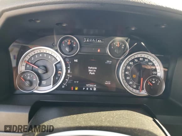 ✅ 2016 Ram 2500 SLT • VIN: 3C6UR5DJ1GG107515 • Lot: 52771795. Listed on Copart with 137,734 mi. Free auction sales archive from the USA and detailed vehicle history report at DreamBid. Image 9.