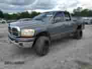 2006 Dodge 1500 Laramie z VIN 1D7HU18216S559823, wystawiony jako Copart lot #64102625 z przebiegiem Nie podano mil oraz Szkoda całkowita • Salvage title. Historia ofert i sprzedaży dostępna na DreamBid. Obrazek 1.
