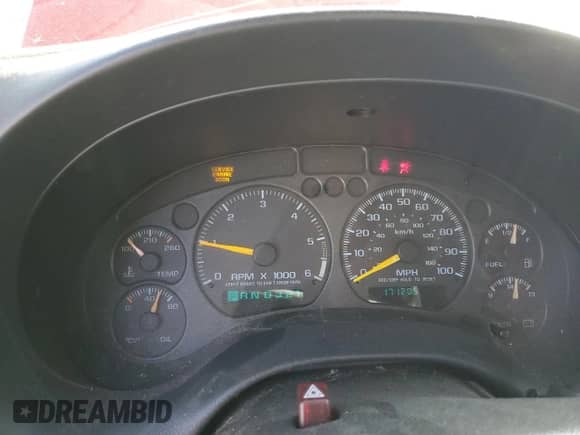 2000 Chevrolet Blazer LT with VIN 1GNDT13W4Y2238584, listed as a Copart auction lot 74319014 with 171,205 mi miles and Salvage title. Bid and sale history available at DreamBid. Image 9.