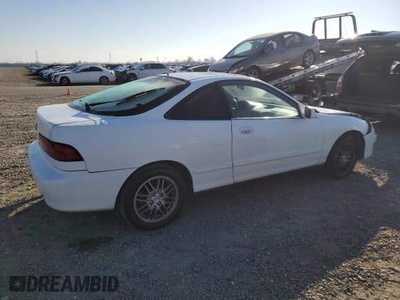 ✅ 2000 Acura Integra LS • VIN: JH4DC4453YS012986 • Lot: 42871895. Listed on Copart with 216,297 mi. Free auction sales archive from the USA and detailed vehicle history report at DreamBid. Image 3.