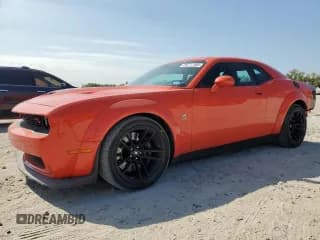 ✅ 2020 Dodge Challenger R/T Scat Pack • VIN: 2C3CDZFJ9LH184980 • Lot: 89717585. Wystawiony na Copart z przebiegiem 50 390 mil. Bezpłatny archiwum sprzedaży aukcyjnych z USA i szczegółowy raport historii pojazdu na DreamBid. Zdjęcie 1.