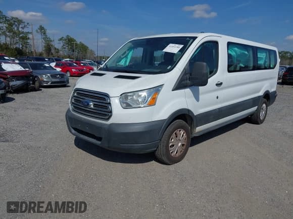 ✅ 2017 Ford Transit XL • VIN: 1FBZX2ZM1HKA04972 • Lot: 41461280. Wystawiony na IAAI z przebiegiem 62 871 mil. Bezpłatny archiwum sprzedaży aukcyjnych z USA i szczegółowy raport historii pojazdu na DreamBid. Zdjęcie 2.