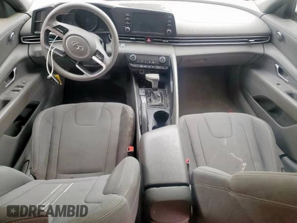 2021 Hyundai Elantra SEL с VIN 5NPLM4AG1MH022649, выставлен на аукционе Copart как лот 70818205 с пробегом 114 116 миль миль и Чистый • Clean title. История ставок и продаж доступна на DreamBid. Изображение 8.