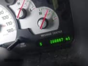 ✅ 2004 Mercury Mountaineer • VIN: 4M2DU86E34ZJ46881 • Лот: 41897976. Опубликован ранее на IAAI с пробегом 288 887 миль. Бесплатный доступ к архиву аукционных продаж из США и подробный отчёт об истории автомобиля на DreamBid. Изображение 16.