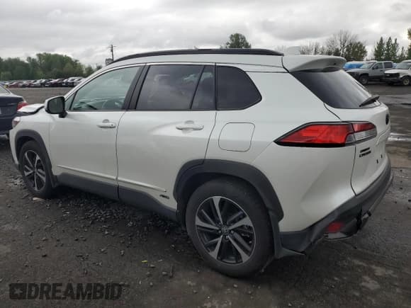 ✅ 2024 Toyota Corolla Cross Hybrid S • VIN: 7MUFBABG3RV025110 • Lot: 54606865. Wystawiony na Copart z przebiegiem 6 218 mil. Bezpłatny archiwum sprzedaży aukcyjnych z USA i szczegółowy raport historii pojazdu na DreamBid. Zdjęcie 2.