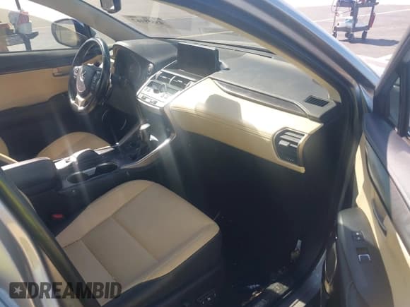 ✅ 2021 Lexus NX 300 • VIN: JTJDARBZ3M2188650 • Лот: 43659167. Опубликован ранее на IAAI с пробегом 72 695 миль. Бесплатный доступ к архиву аукционных продаж из США и подробный отчёт об истории автомобиля на DreamBid. Изображение 5.