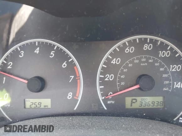 ✅ 2012 Toyota Corolla S • VIN: 5YFBU4EE9CP019066 • Lot: 43666172. Wystawiony na IAAI z przebiegiem 336 938 mil. Bezpłatny archiwum sprzedaży aukcyjnych z USA i szczegółowy raport historii pojazdu na DreamBid. Zdjęcie 7.