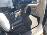 ✅ 2022 Ford Explorer XLT • VIN: 1FMSK8DH0NGB41520 • Лот: 43558557. Опубликован ранее на IAAI с пробегом 52 560 миль. Бесплатный доступ к архиву аукционных продаж из США и подробный отчёт об истории автомобиля на DreamBid. Изображение 5.