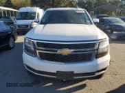 ✅ 2017 Chevrolet Tahoe LT • VIN: 1GNSCBKC2HR203747 • Lot: 92034315. Wystawiony na Copart z przebiegiem 304 219 mil. Bezpłatny archiwum sprzedaży aukcyjnych z USA i szczegółowy raport historii pojazdu na DreamBid. Zdjęcie 5.