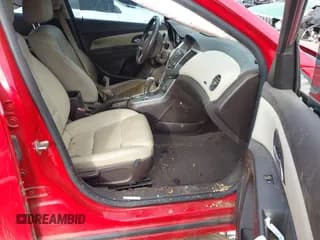 ✅ 2014 Chevrolet Cruze 2LT • VIN: 1G1PE5SB4E7284431 • Лот: 43361947. Опубликован ранее на IAAI с пробегом 175 086 миль. Бесплатный доступ к архиву аукционных продаж из США и подробный отчёт об истории автомобиля на DreamBid. Изображение 5.