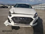 ✅ 2019 Hyundai Sonata • VIN: KMHE14L27KA089209 • Лот: 47297365. Опубликован ранее на Copart с пробегом 80 558 миль. Бесплатный доступ к архиву аукционных продаж из США и подробный отчёт об истории автомобиля на DreamBid. Изображение 5.
