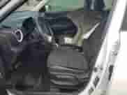 2023 Hyundai Venue SEL z VIN KMHRC8A35PU249754, wystawiony jako Copart lot #70993424 z przebiegiem 38 666 mil mil oraz Szkoda całkowita • Salvage title. Historia ofert i sprzedaży dostępna na DreamBid. Obrazek 7.