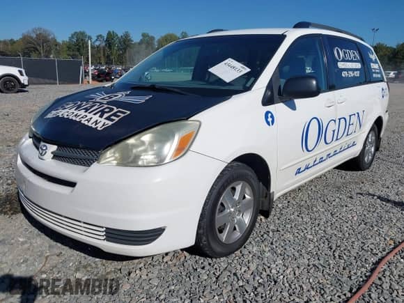 2005 Toyota Sienna LE z VIN 5TDZA23C55S272926, wystawiony jako IAAI lot #43448133 z przebiegiem Nie podano mil oraz . Historia ofert i sprzedaży dostępna na DreamBid. Obrazek 2.