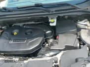 ✅ 2015 Lincoln MKC • VIN: 5LMCJ1A99FUJ45268 • Lot: 43061632. Wystawiony na IAAI z przebiegiem 165 551 mil. Bezpłatny archiwum sprzedaży aukcyjnych z USA i szczegółowy raport historii pojazdu na DreamBid. Zdjęcie 19.