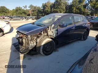 ✅ 2023 Nissan LEAF S • VIN: 1N4AZ1BV9PC556251 • Lot: 86292275. Wystawiony na Copart z przebiegiem 60 197 mil. Bezpłatny archiwum sprzedaży aukcyjnych z USA i szczegółowy raport historii pojazdu na DreamBid. Zdjęcie 1.