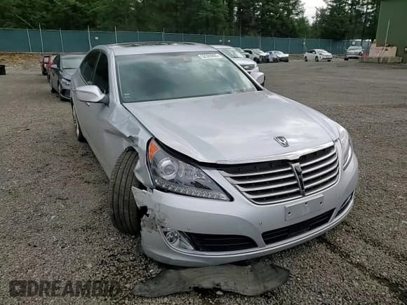 ✅ 2015 Hyundai Equus Ultimate • VIN: KMHGH4JH7FU097861 • Лот: 52369885. Опубликован ранее на Copart с пробегом 21 008 миль. Бесплатный доступ к архиву аукционных продаж из США и подробный отчёт об истории автомобиля на DreamBid. Изображение 11.