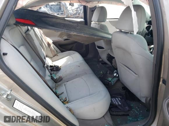 2022 Chevrolet Malibu LT z VIN 1G1ZD5ST6NF185443, wystawiony jako Copart lot #81672535 z przebiegiem Nie podano mil oraz Szkoda całkowita • Salvage title. Historia ofert i sprzedaży dostępna na DreamBid. Obrazek 10.