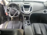 ✅ 2017 GMC Terrain SLT • VIN: 2GKFLUEK4H6257205 • Lot: 66861775. Wystawiony na Copart z przebiegiem 128 236 mil. Bezpłatny archiwum sprzedaży aukcyjnych z USA i szczegółowy raport historii pojazdu na DreamBid. Zdjęcie 8.