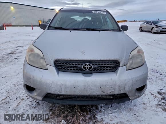 ✅ 2005 Toyota Matrix XR • VIN: 2T1KR32E75C877901 • Lot: 95296875. Listed on Copart with 299,999 mi. Free auction sales archive from the USA and detailed vehicle history report at DreamBid. Image 5.