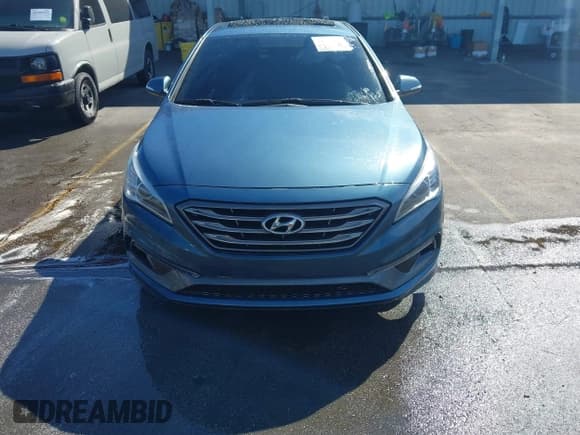 ✅ 2017 Hyundai Sonata Sport • VIN: 5NPE34AF3HH448688 • Лот: 43433700. Опубликован ранее на IAAI с пробегом 218 274 миль. Бесплатный доступ к архиву аукционных продаж из США и подробный отчёт об истории автомобиля на DreamBid. Изображение 11.