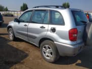 ✅ 2005 Toyota RAV4 • VIN: JTEGD20V450064085 • Лот: 43109718. Опубликован ранее на IAAI с пробегом 185 648 миль. Бесплатный доступ к архиву аукционных продаж из США и подробный отчёт об истории автомобиля на DreamBid. Изображение 3.