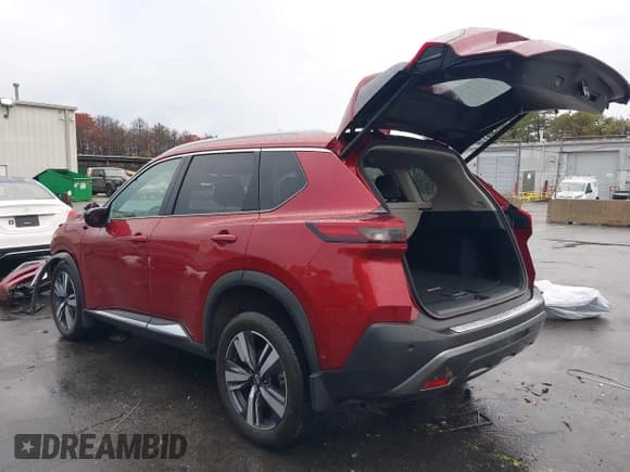 ✅ 2023 Nissan Rogue SL • VIN: 5N1BT3CB9PC910328 • Lot: 43650962. Wystawiony na IAAI z przebiegiem 9 845 mil. Bezpłatny archiwum sprzedaży aukcyjnych z USA i szczegółowy raport historii pojazdu na DreamBid. Zdjęcie 3.