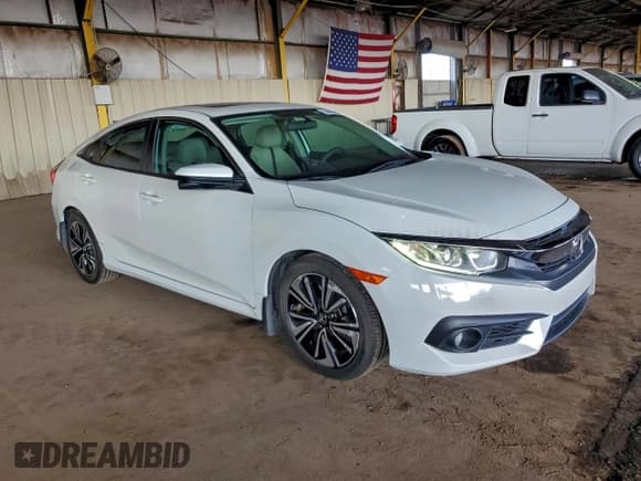 ✅ 2017 Honda Civic EX-T • VIN: 19XFC1F37HE017731 • Лот: 94686665. Опубликован ранее на Copart с пробегом 135 564 миль. Бесплатный доступ к архиву аукционных продаж из США и подробный отчёт об истории автомобиля на DreamBid. Изображение 4.