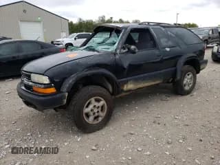 ✅ 2000 Chevrolet Blazer LS • VIN: 1GNCT18W9YK277871 • Lot: 46158185. Wystawiony na Copart z przebiegiem Nie podano. Bezpłatny archiwum sprzedaży aukcyjnych z USA i szczegółowy raport historii pojazdu na DreamBid. Zdjęcie 1.