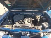 ✅ 2003 Nissan Frontier XE • VIN: 1N6DD26T73C410085 • Lot: 41883613. Wystawiony na IAAI z przebiegiem 122 096 mil. Bezpłatny archiwum sprzedaży aukcyjnych z USA i szczegółowy raport historii pojazdu na DreamBid. Zdjęcie 10.