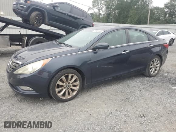 ✅ 2011 Hyundai Sonata SE • VIN: 5NPEC4AC0BH151181 • Lot: 72434964. Listed on Copart with 193,913 mi. Free auction sales archive from the USA and detailed vehicle history report at DreamBid. Image 1.